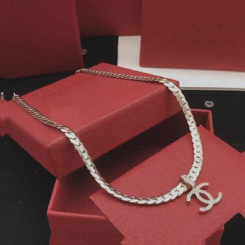 Counterfeit CHANEL jewelry detail view visual reference