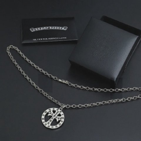 Counterfeit Chrome Hearts jewelry back view visual reference