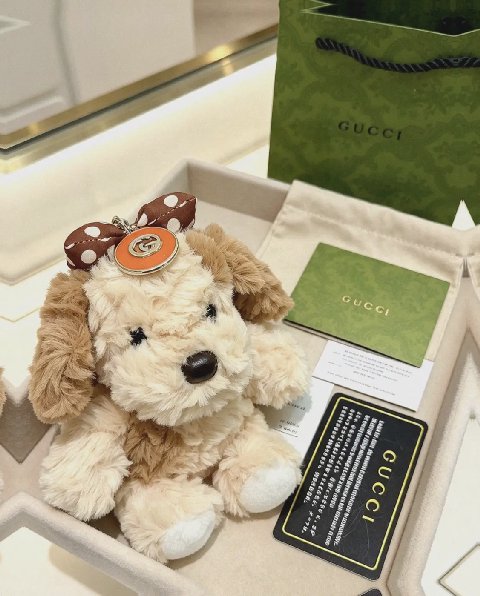 Counterfeit Gucci Anger Forest front view visual reference