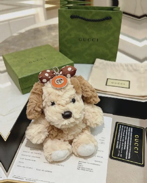 Counterfeit Gucci Anger Forest detail view visual reference